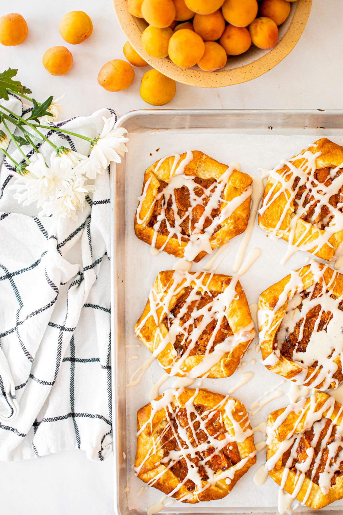 honey glazed apricot mini pies