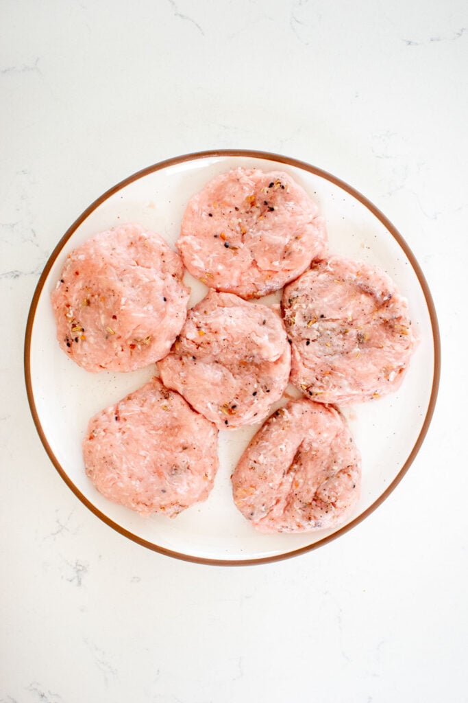 everything bagel turkey sausages