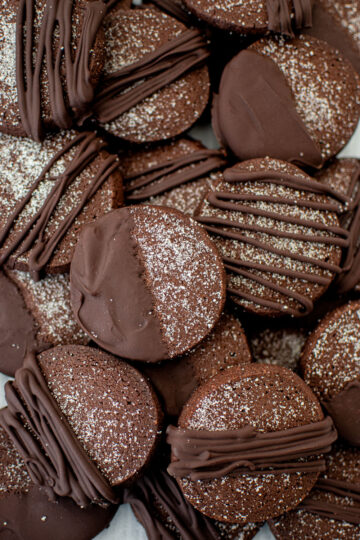 sourdough chocolate shortbread cookies