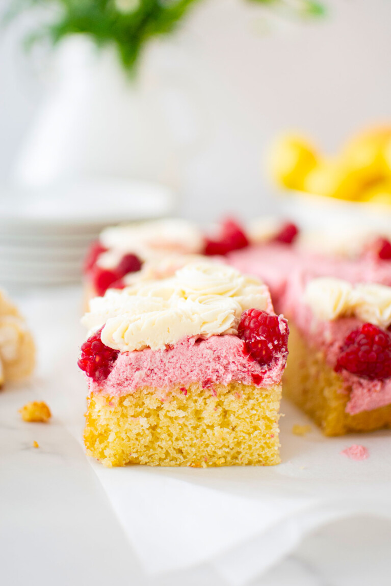 Organic Cake Raspberry Raspberry Lemon Snack Cake | Mimi's Organic Eats