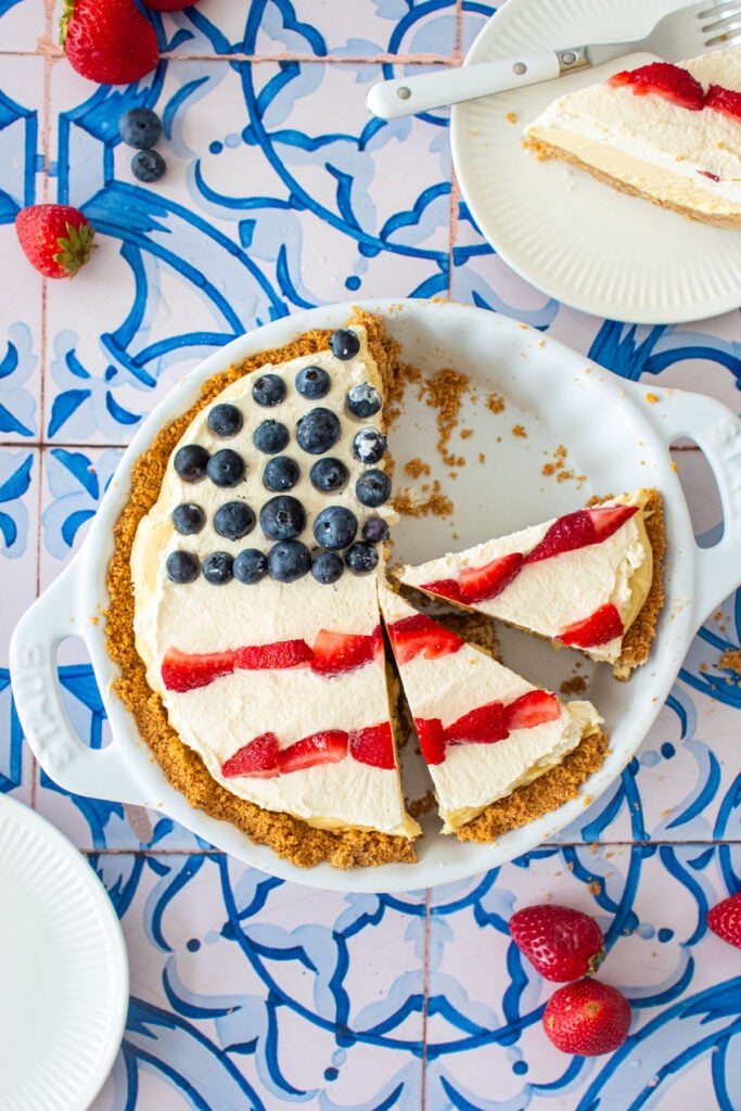 american flag cream pie with graham cracker crust