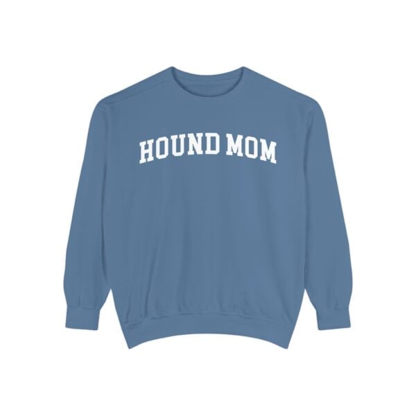 blue hound mom sweatshirt.